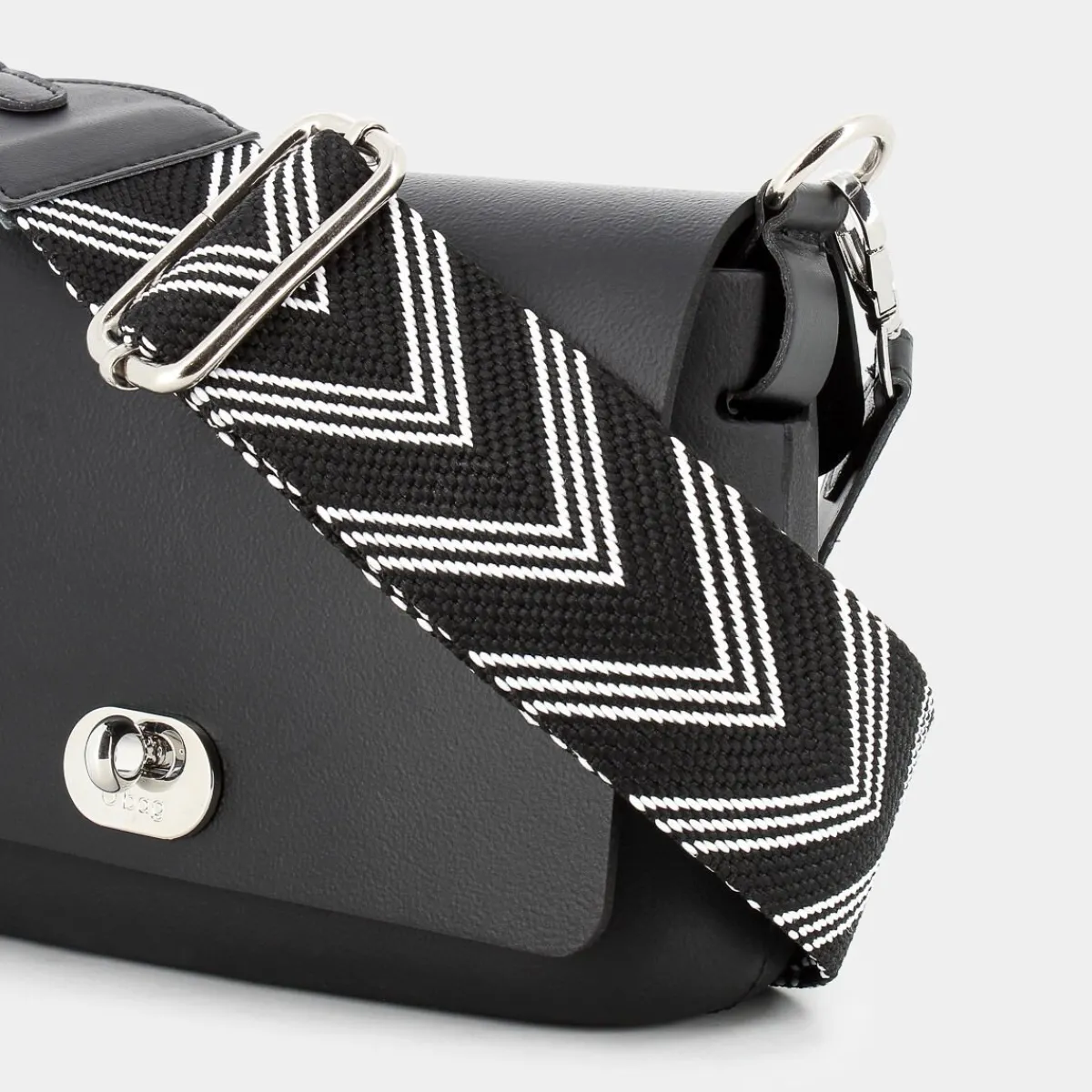COB3AD06POCKET- TRACOLLE^O BAG Best