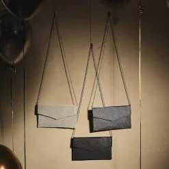 EG-I24-01GOLD- CLUTCH^SHEEN Fashion
