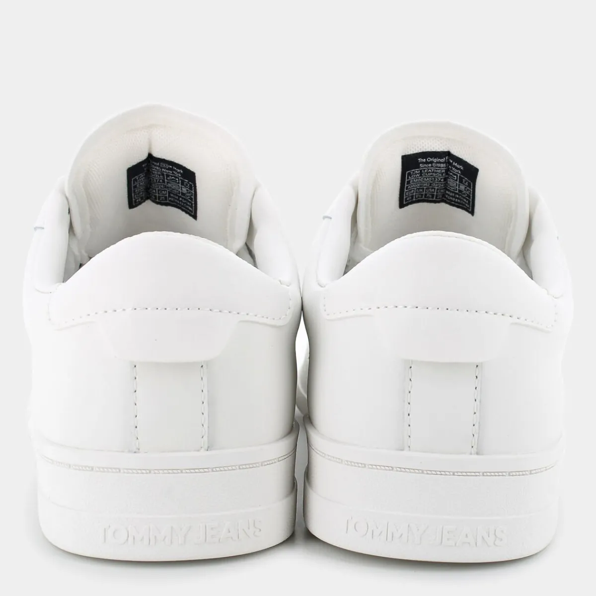 EM01374YBLESSENTIALSWHITE- SNEAKERS^TOMMY JEANS Shop
