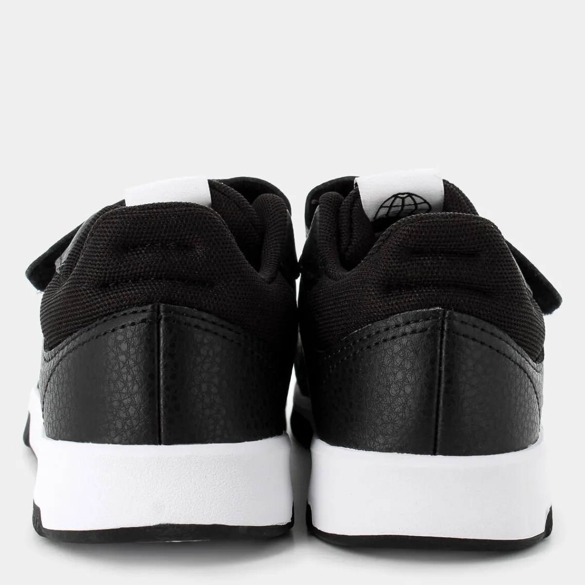 GW6440TENSAUR SPORT 2.0CBLACK/FTWWHT/CBLACK- SPORTIVE^ADIDAS Store