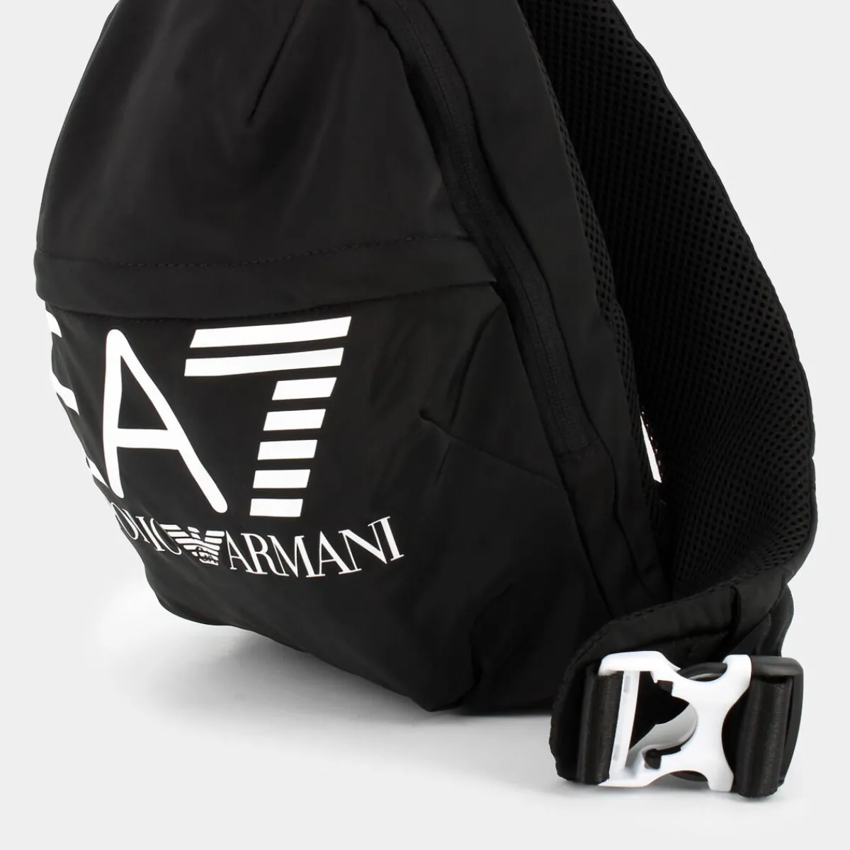4R926-249500TRAIN U POUCHBLACK/WHITE- ZAINI^EA7 Outlet